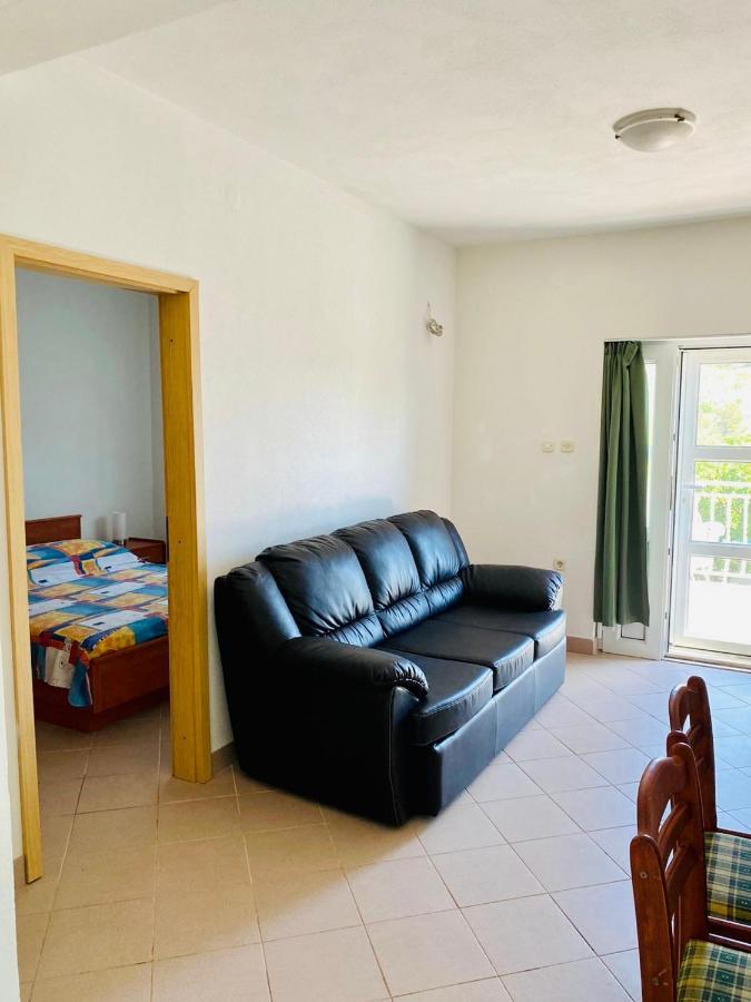 Apartmani Mima Nečujam Exterior foto